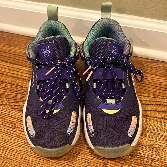 Adidas DON issue #3 - Picture 1 of 7